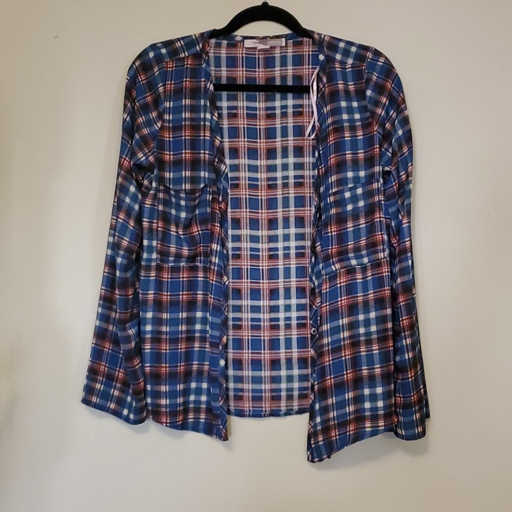 Forever 21 long sleeved blouse/top